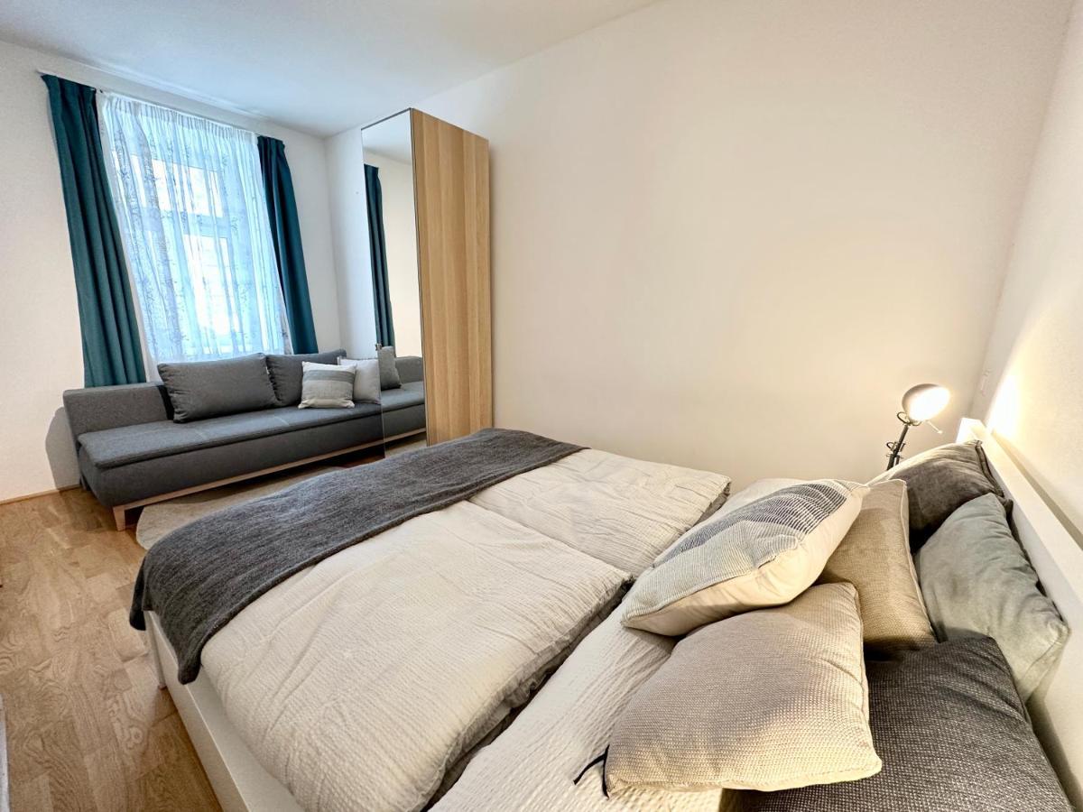 Book-A-Room Panda-Apartments Bécs Kültér fotó